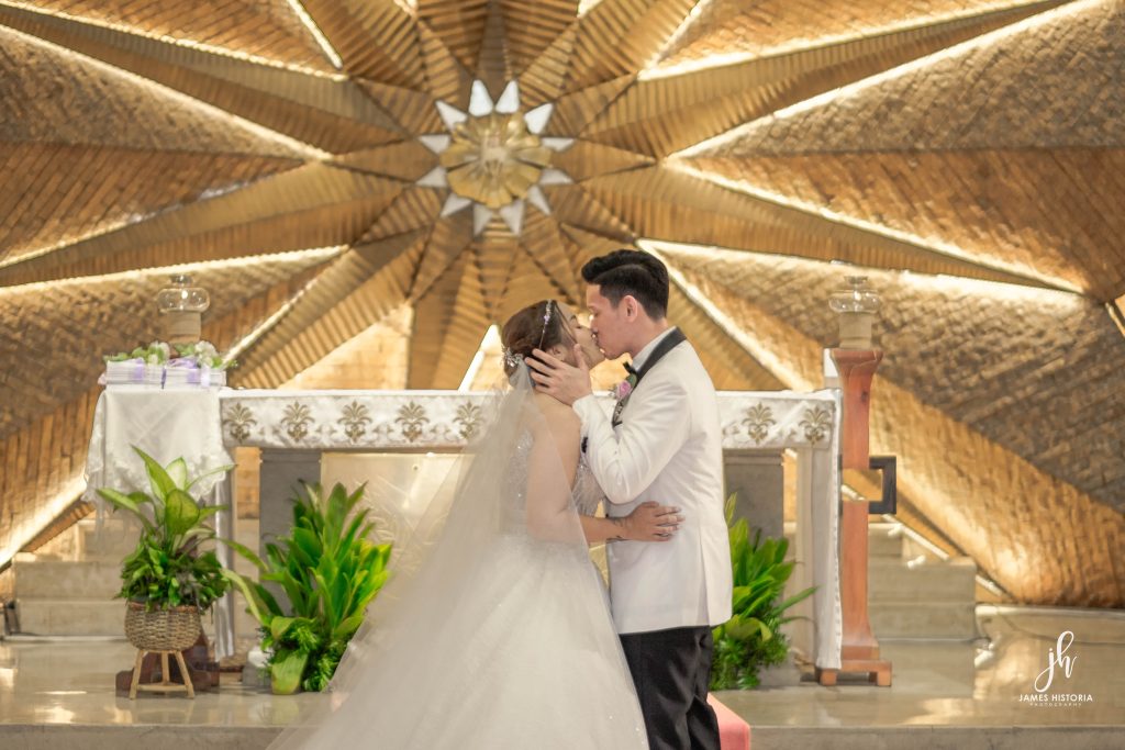 Fiel and Dea Wedding – photo 35 by James Historia Photography