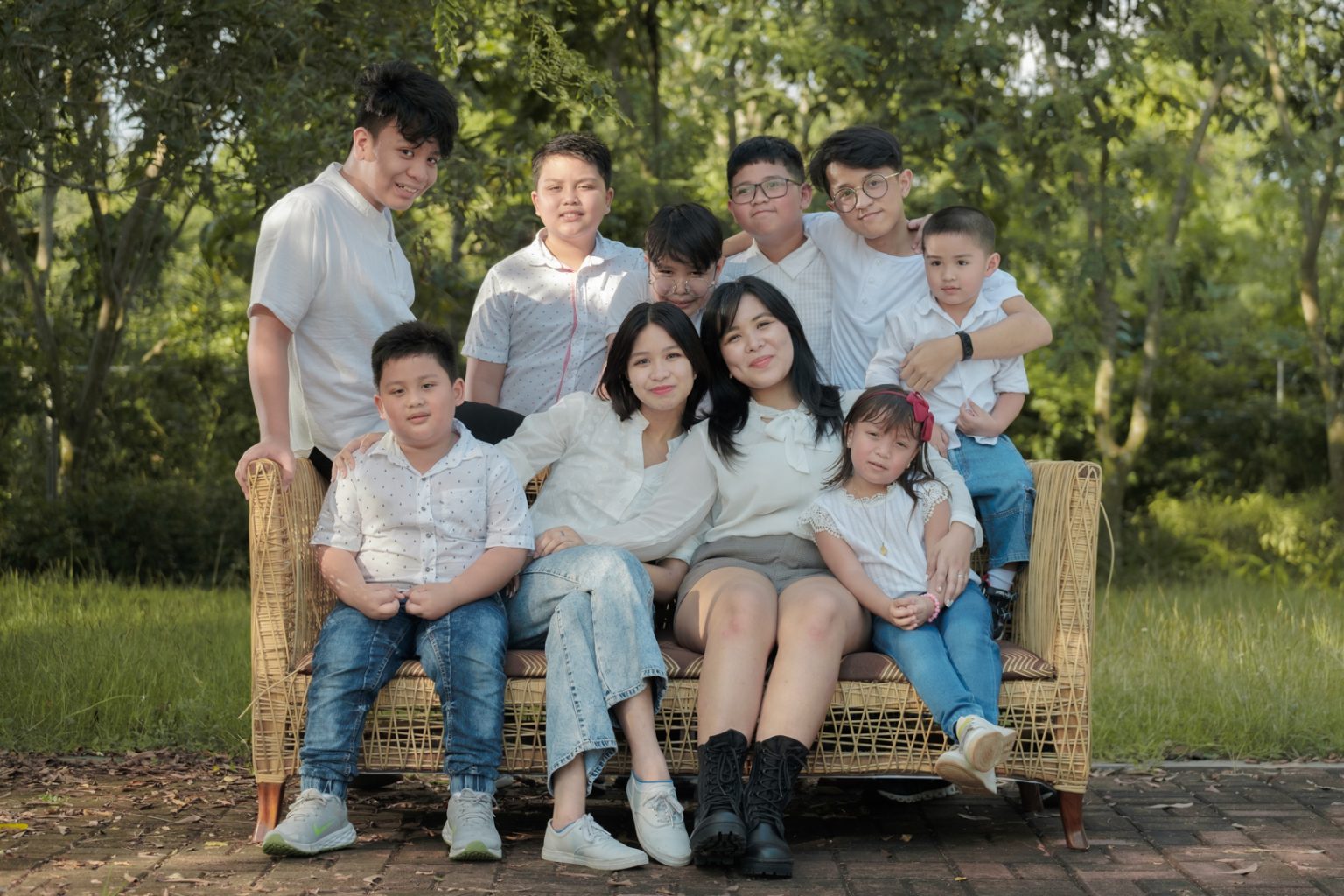 The Quitain Family – photo 2 by James Historia Photography